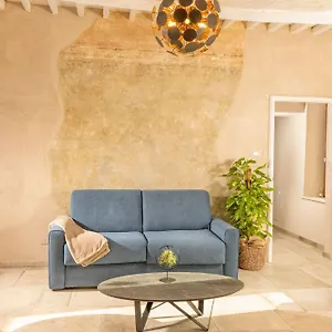 https://palazzo-falcinelli-luxury-room-in.it-tuscanyhotel.com